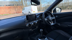 Nissan Juke 1.0 DiG-T 114 N-Connecta 5dr Petrol Hatchback